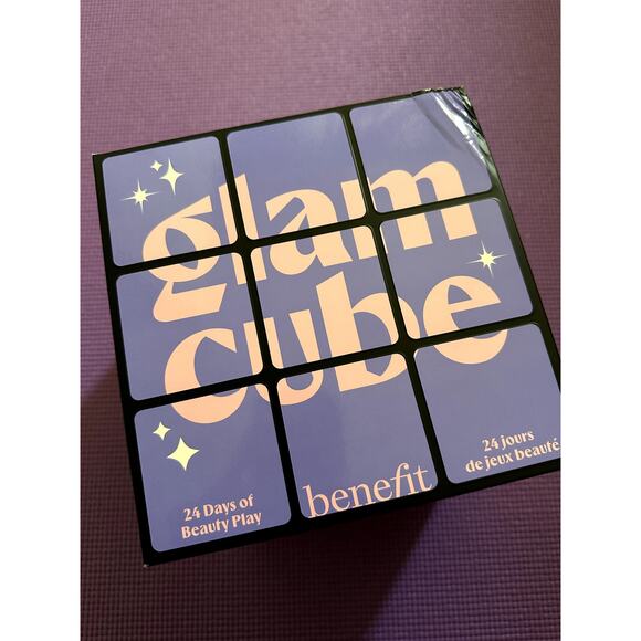 Benefit Cosmetics Advent Calendar Glam Cube 2025 New mascara, blush, makeup - Picture 2 of 7